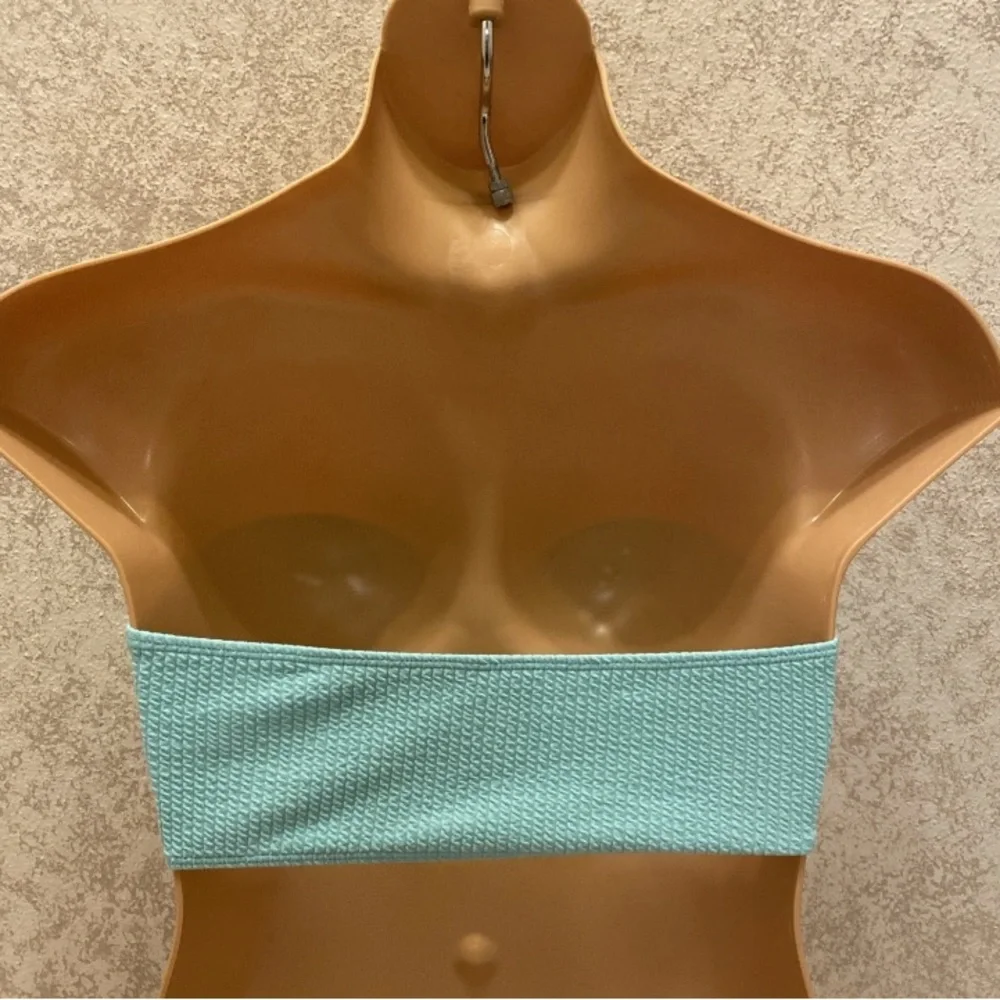SHEIN Seafoam Textured Bandeau Bikini Top